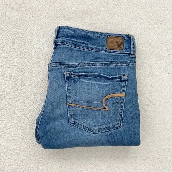 American Eagle Artist Crop Jeans - Picture 12 of 13